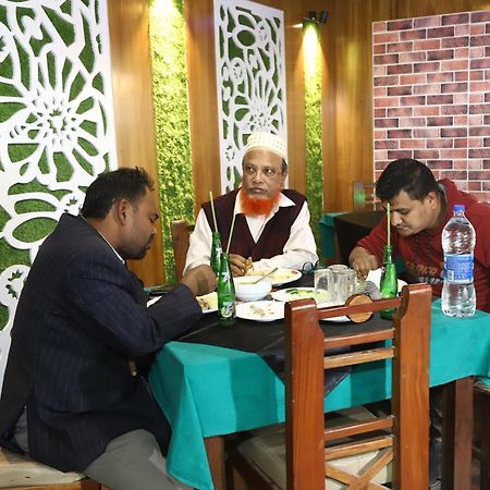 Rezala Restaurant And Residence Dhaka Zewnętrze zdjęcie