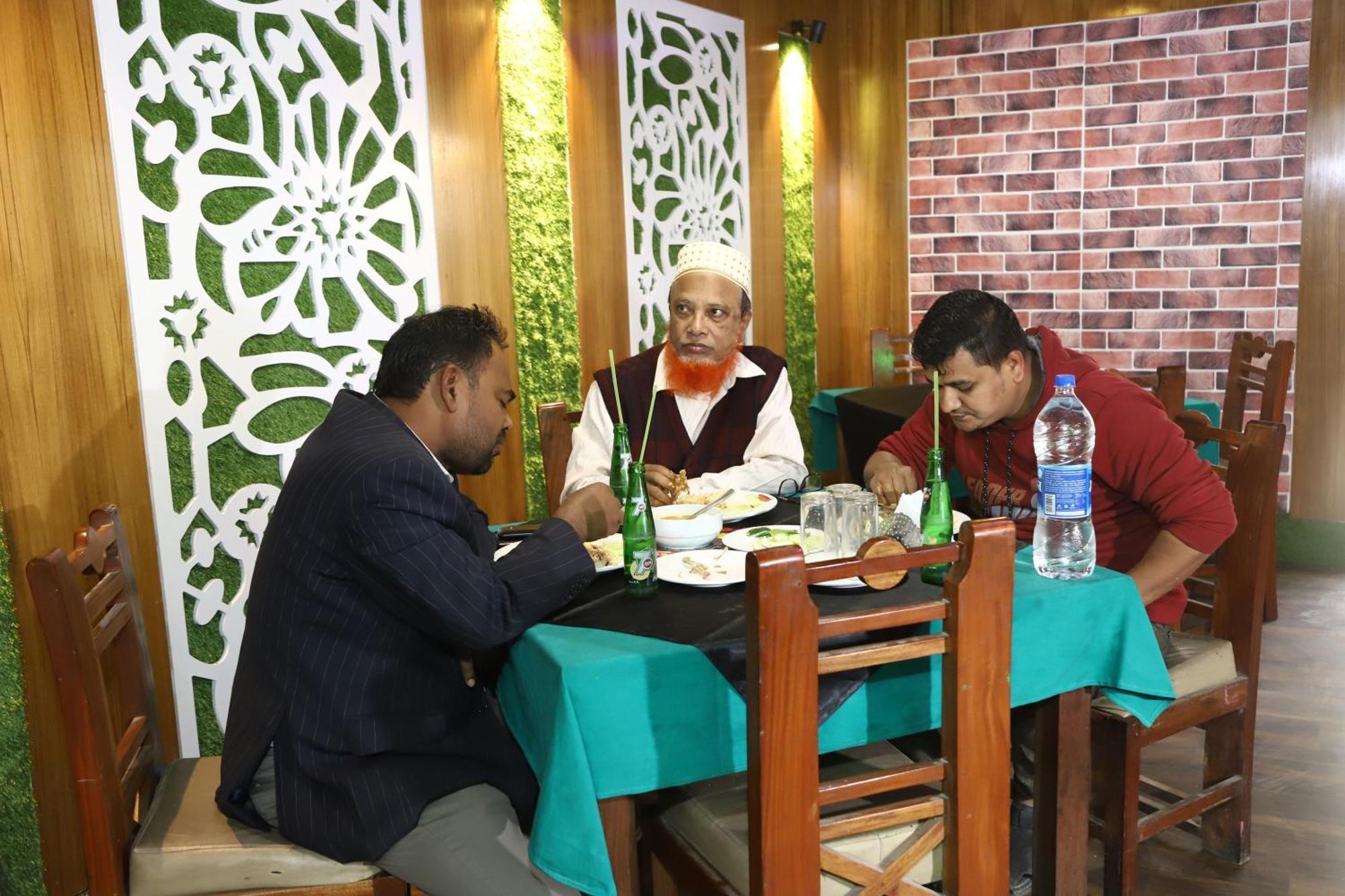 Rezala Restaurant And Residence Dhaka Zewnętrze zdjęcie