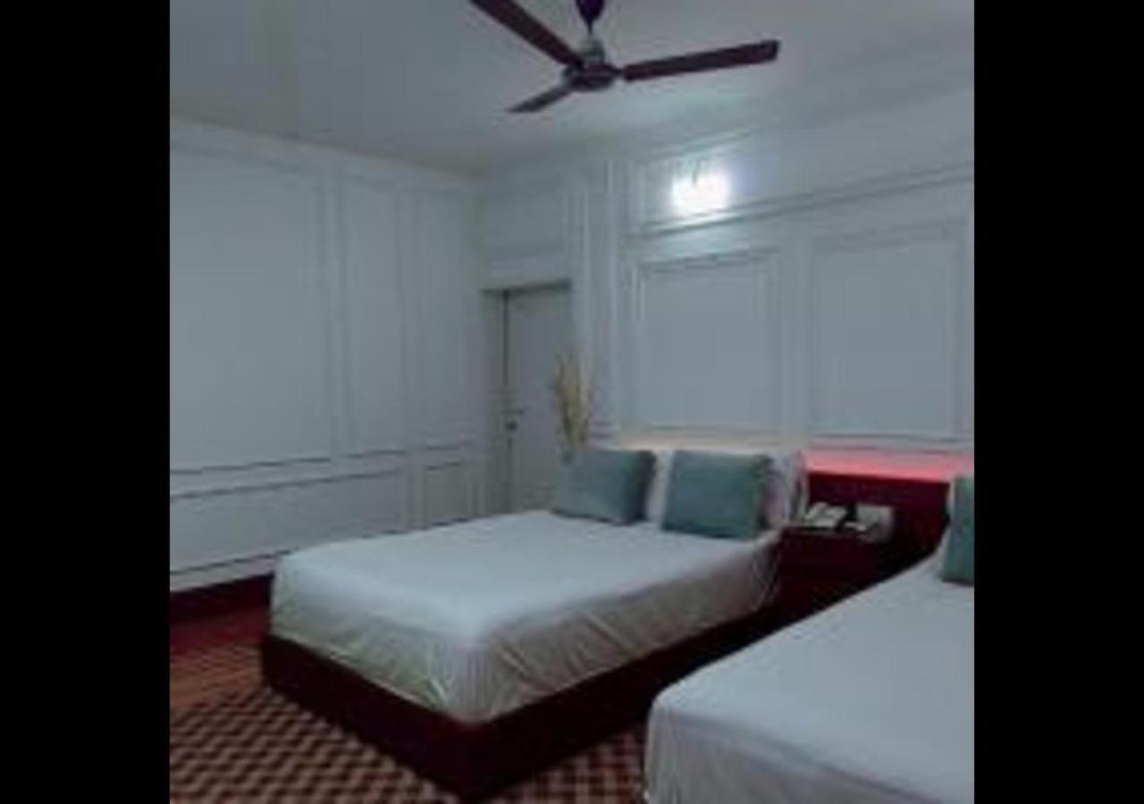 Rezala Restaurant And Residence Dhaka Zewnętrze zdjęcie