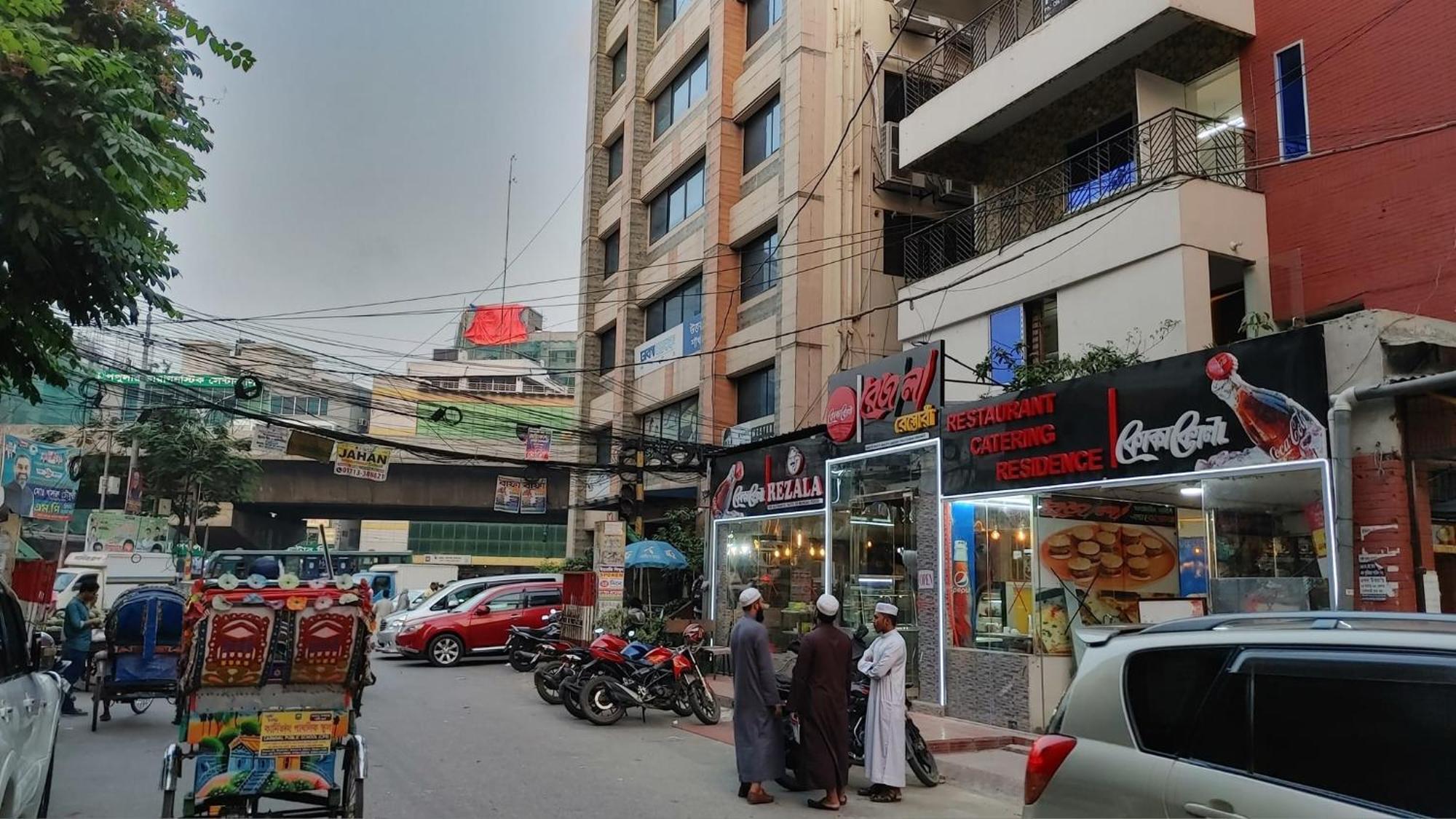 Rezala Restaurant And Residence Dhaka Zewnętrze zdjęcie